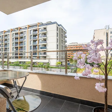 Cardinal Apartment Sofia