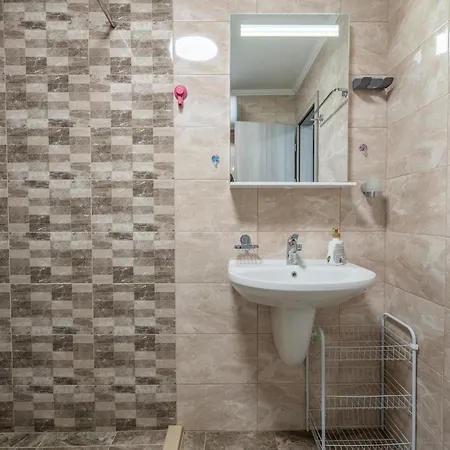Cardinal Apartment Sofia